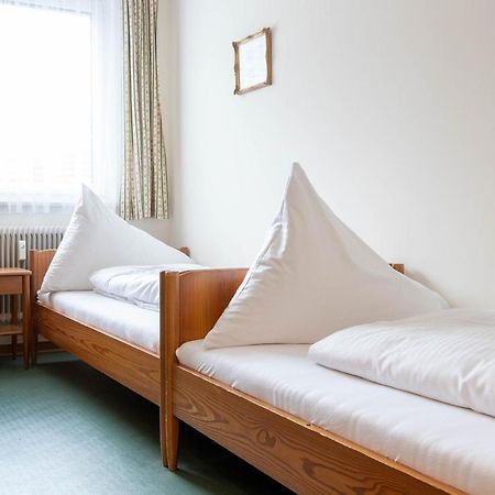 Ferienwohnung Heidi 쉬룬즈 외부 사진