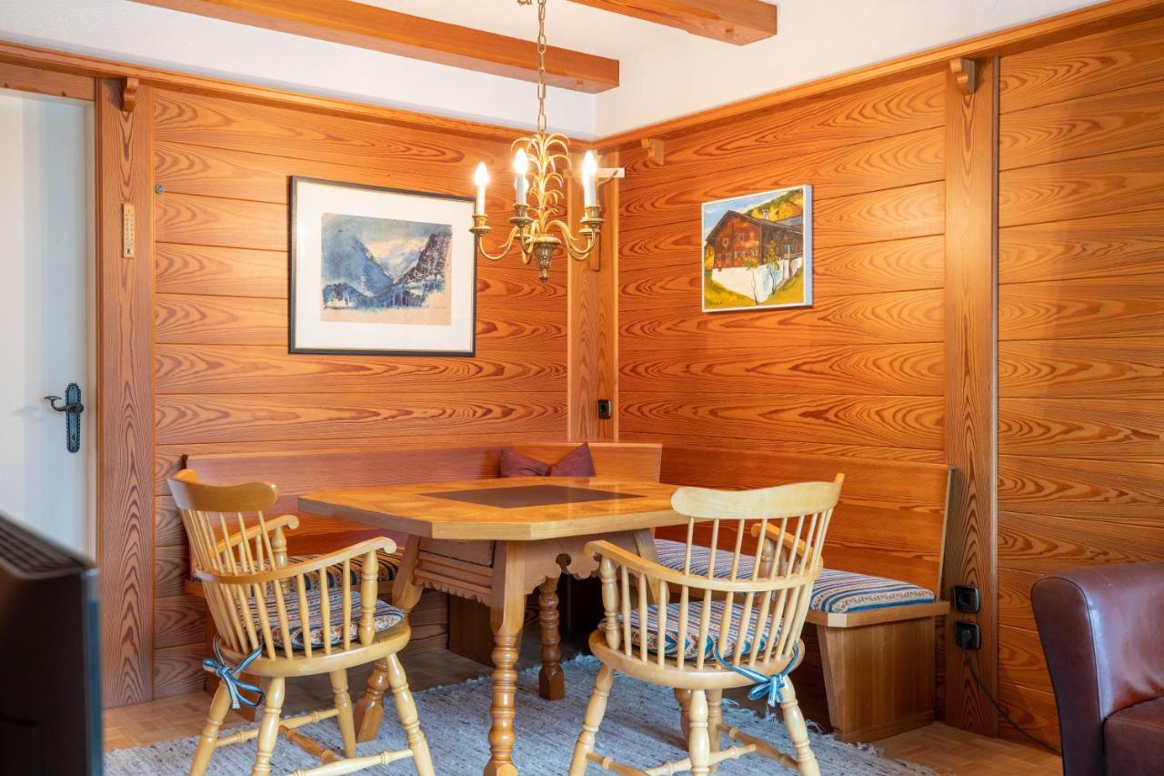Ferienwohnung Heidi 쉬룬즈 외부 사진