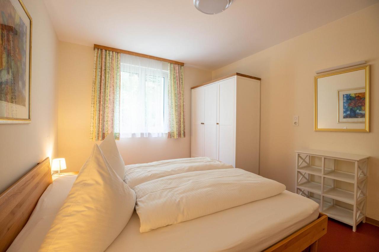 Ferienwohnung Heidi 쉬룬즈 외부 사진