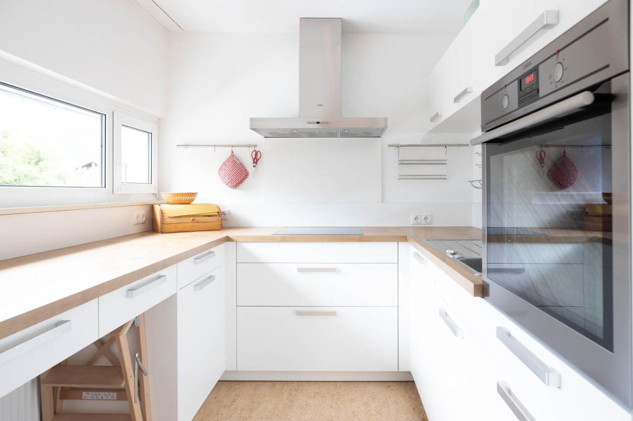 Ferienwohnung Heidi 쉬룬즈 외부 사진
